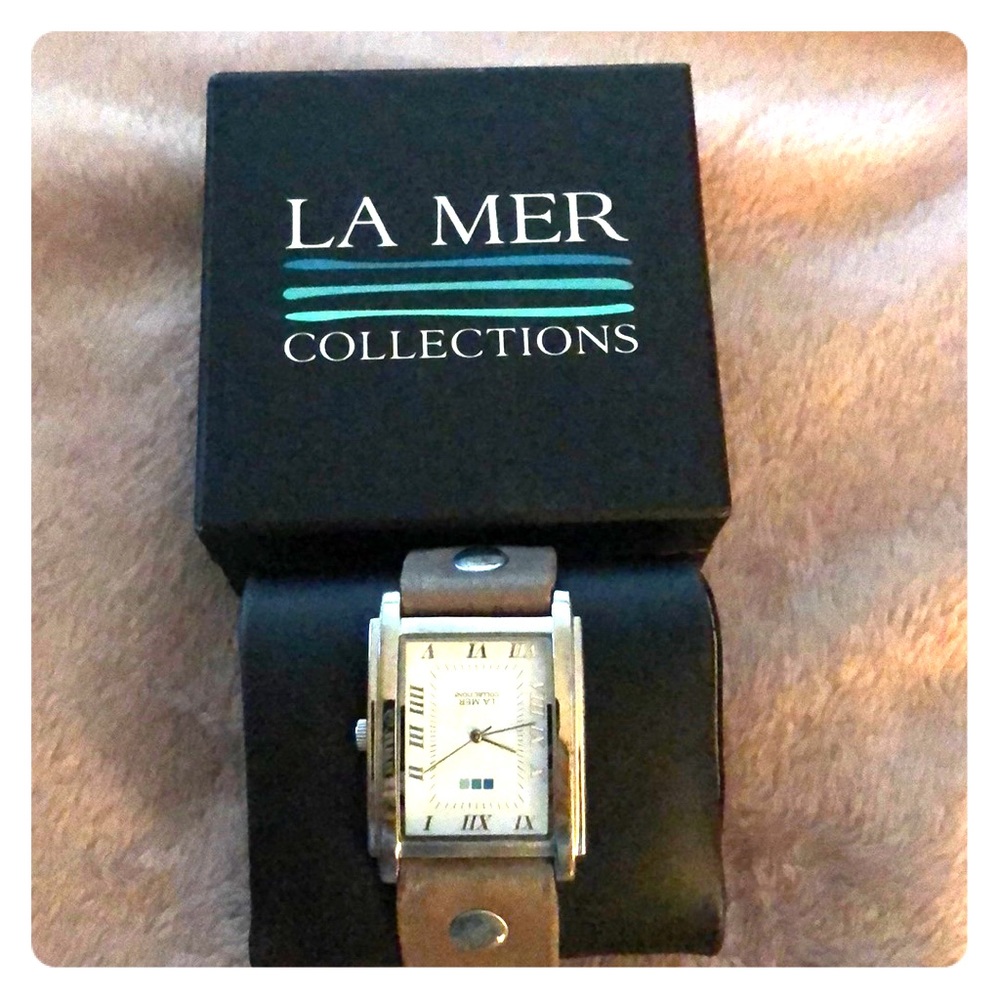 La Mer smoke grey boyfriend watch